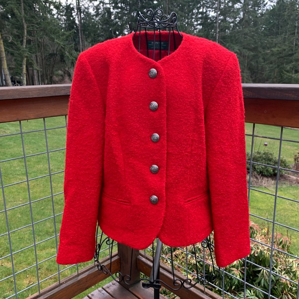 Austin Reed Collection Ladies size 6 Red Wool Blend Jacket with Silver Buttons